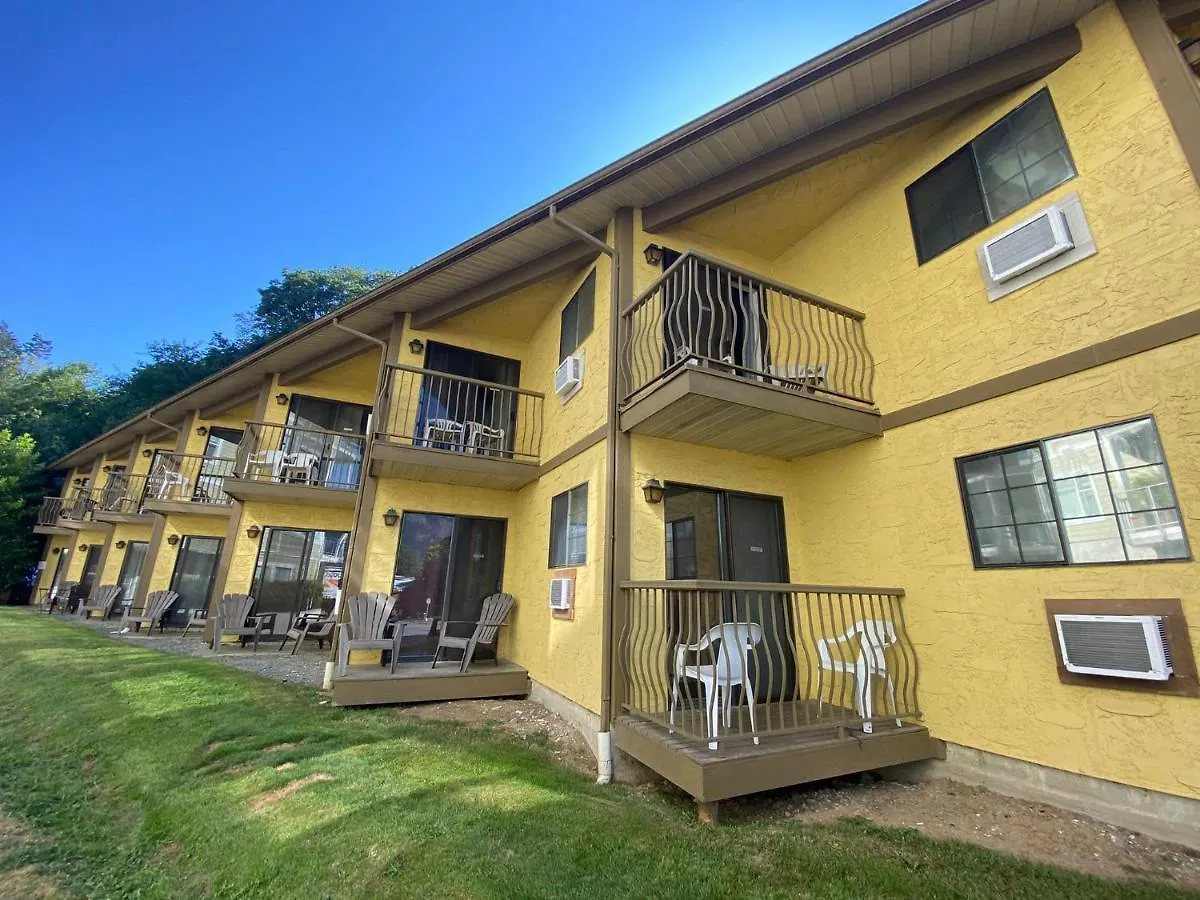 **  Wessex Inn By The Sea Cowichan Bay Canada