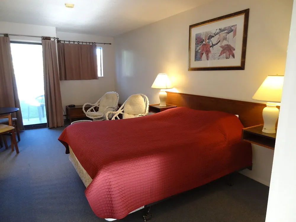 Wessex Inn By The Sea Cowichan Bay